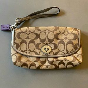 Real Coach Brown Clutch